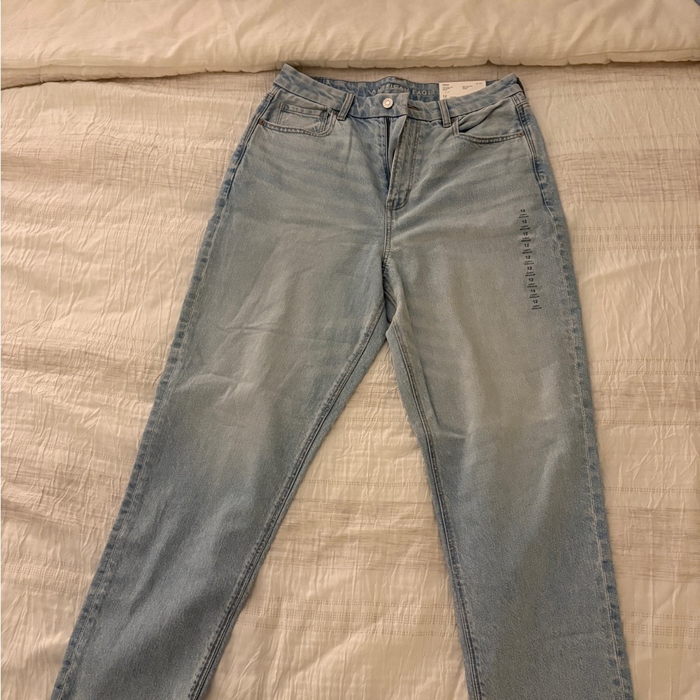 American Eagle Outfitters Light Wash Skinny Jeans